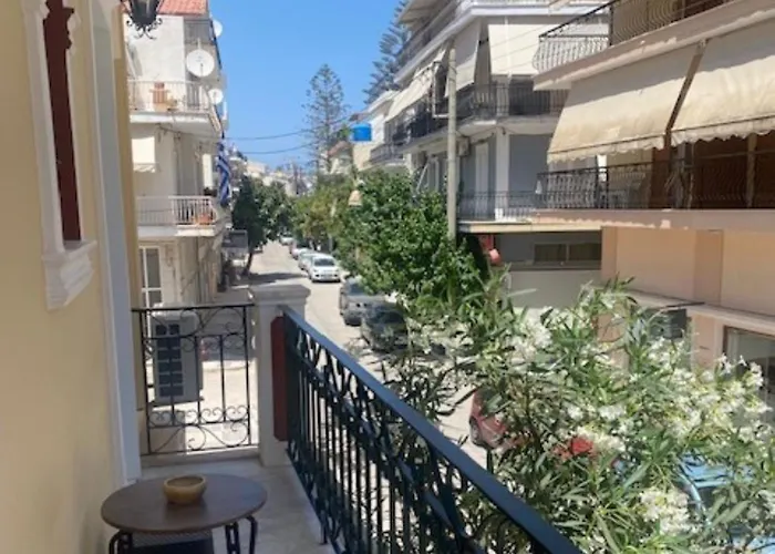 Town * Ζάκυνθος Πόλη